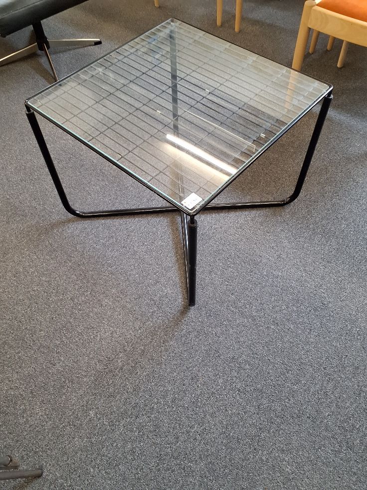 Sofabord i glas og metal